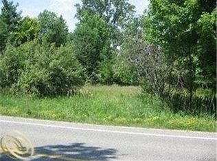 Hyne Rd, Brighton, MI 48114