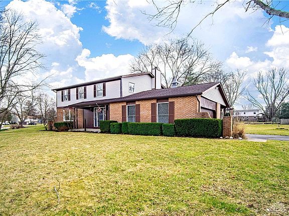 3rd image of 2503 Coldsprings Dr