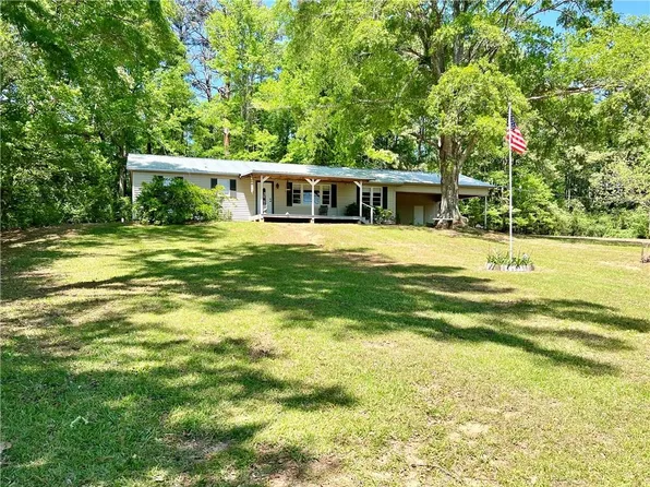 930 Bellevue St, Jena, LA 71342