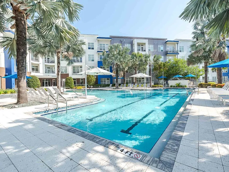 Solstice Apartments
