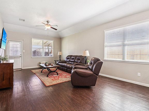 5th image of 18444 Sunrise Maple Drive