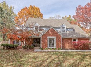 10100 Hardy Dr, Overland Park, KS 66212