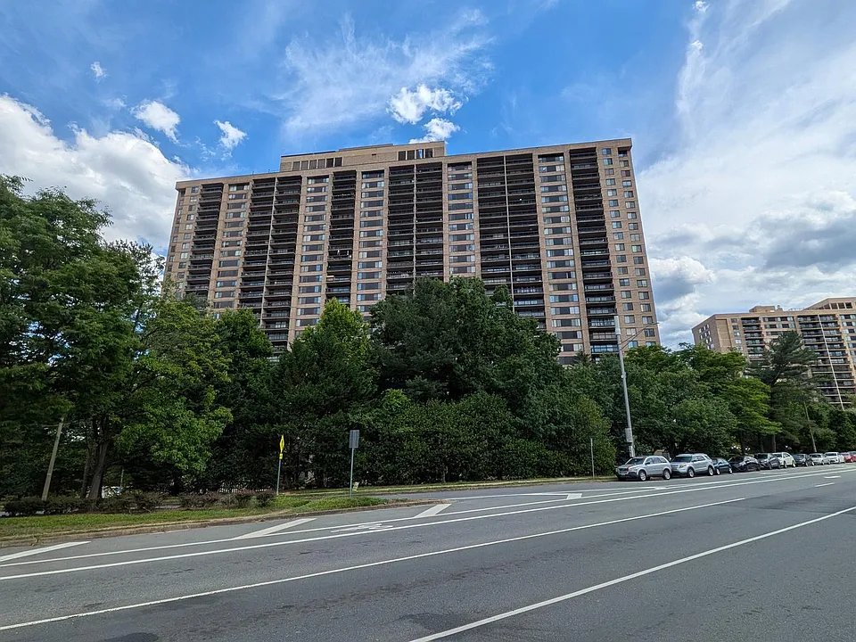 3701 S George Mason Dr #2311N