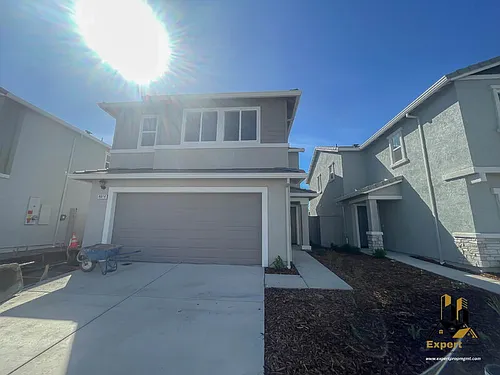 8016 Whippersnapper Way Photo 1