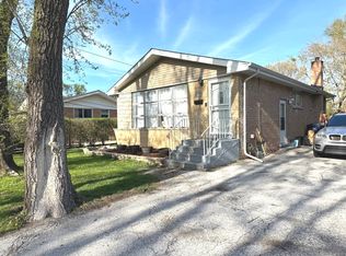 365 Sherry Ln, Chicago Heights, IL 60411