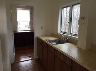 375 Washington St #2, Whitman, MA 02382