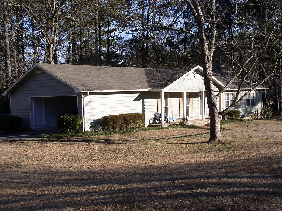 1st image of 601 Lee Ann Dr SW