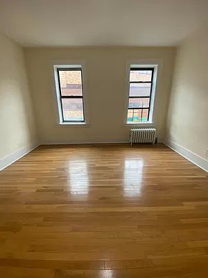 5th image of 32-25 93rd St APT 22