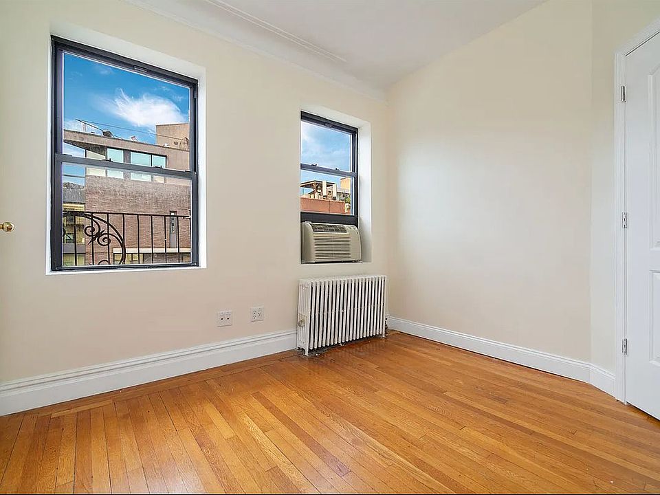 1st image of 76 Carmine St #5F