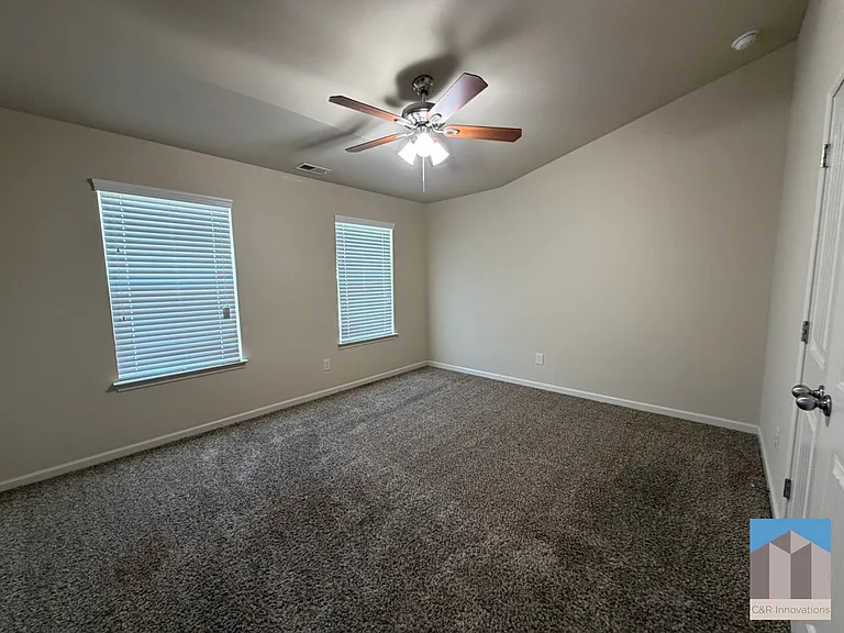 881 Franklin Mill Trce — Photo 29