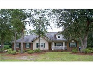 41 Waters Cv, Richmond Hill, GA 31324