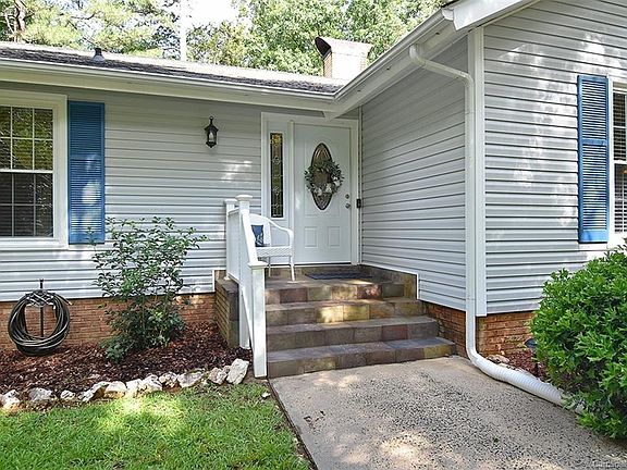 5th image of 10817 Honey Bee Cres