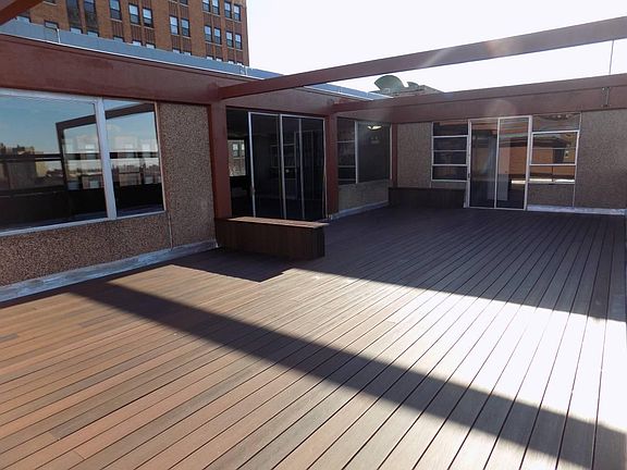 3rd image of 7270 S South Shore Dr #101