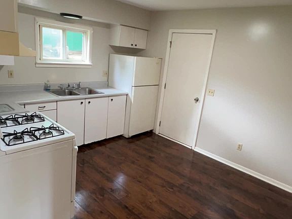 2nd image of 8709 W Long Lake Rd APT 3