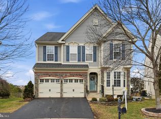 8798 Dancer Ct, Gainesville, VA 20155