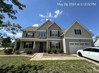 308 Highgrove Dr, Spring Lake, NC 28390