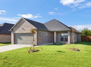613 Escovedo Dr, Italy, TX 76651