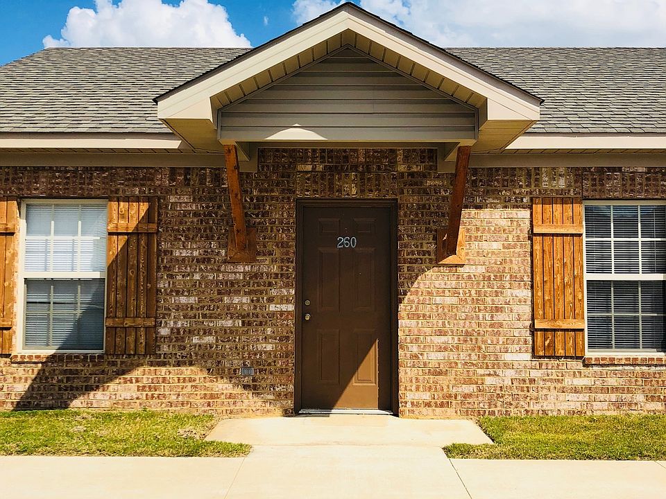 2nd image of 4297 Savannah Dr #242