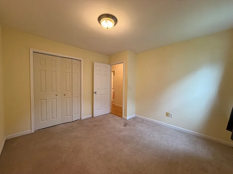 10 Southfork Dr SW — Photo 21