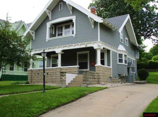 109 S 2nd St, Le Sueur, MN 56058