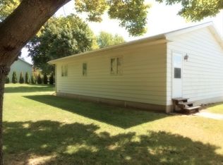 2084 Rockwell Rd, La Salle, IL 61301