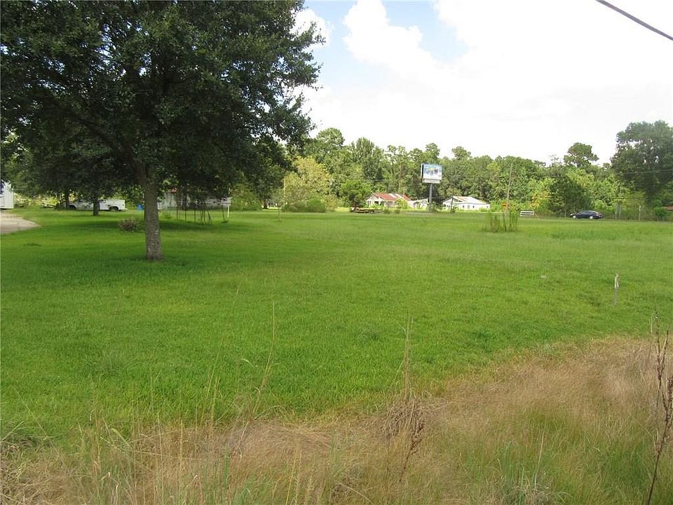 2nd image of 202 Phillips Rd