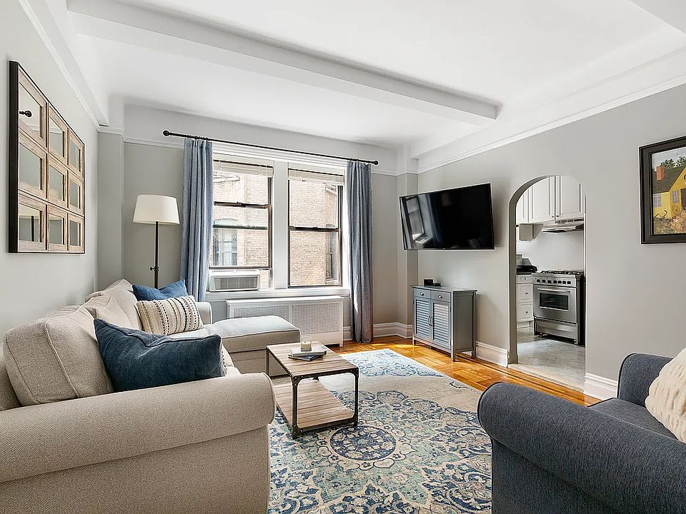 1st image of 675 W End Ave APT 4C