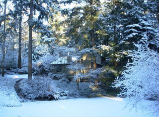 1812 102nd Pl SE, Bellevue, WA 98004