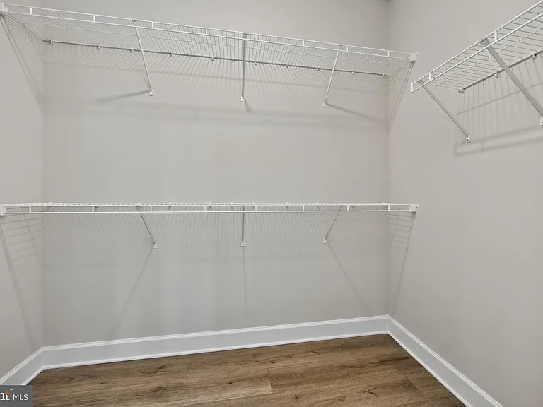 1422 Gilray Dr — Photo 25