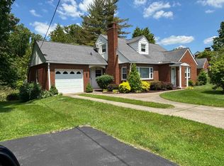 118 New Hampshire Dr, Ashland, KY 41101