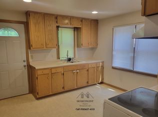 813 S 17th St, Sheboygan, WI 53081