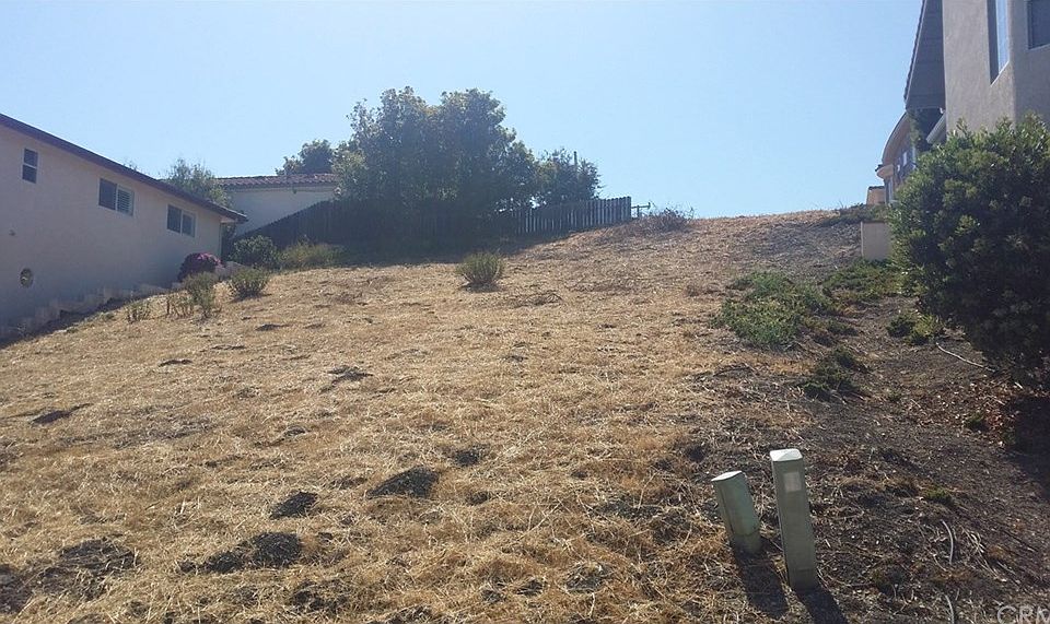 2nd image of 629 Hanford St