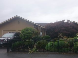 12725 8th Ave NW, Seattle, WA 98177