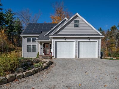301 Mile Slip Rd, Milford, NH, 03055