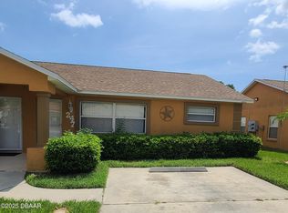 247 College Park Dr, Daytona Beach, FL 32114