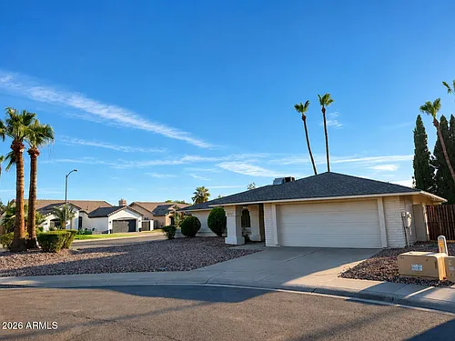 6714 E Paradise Ln Photo 1 6714 E Paradise Ln Photo 1