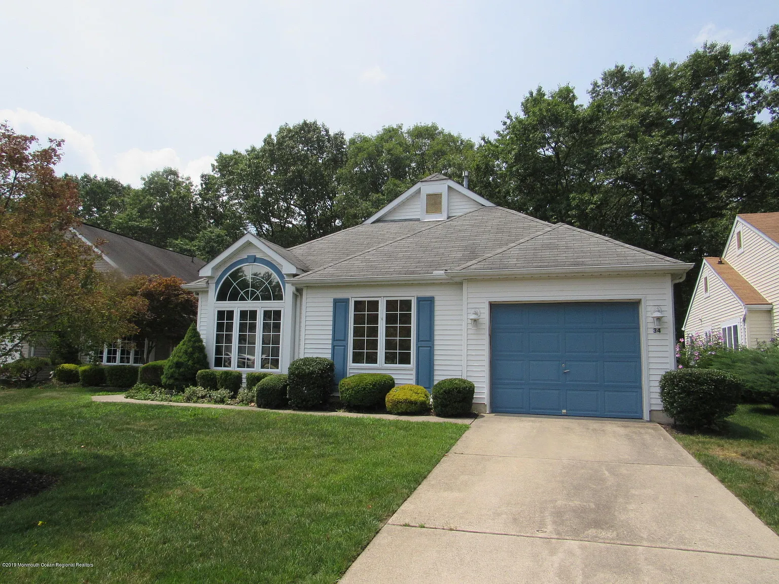 34 N Avon Dr photo 1