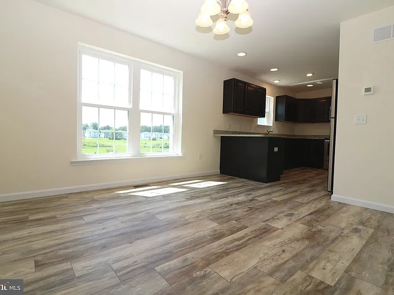 72 Filbert Dr — Photo 8