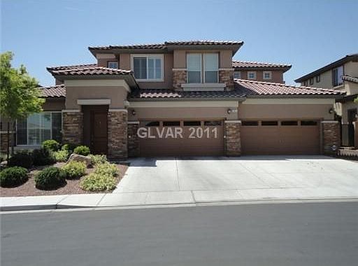 2nd image of 501 Las Alturas Ave