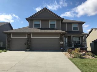 2604 N 166th St, Omaha, NE 68116