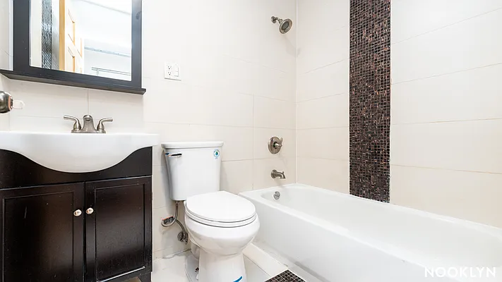 Rented by Nooklyn NYC LLC | media 17