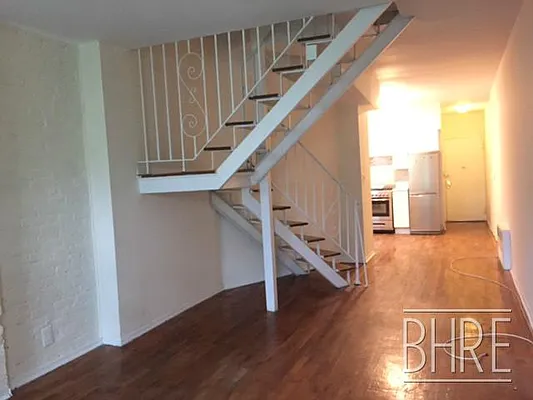 Rented by Brooklyn Heights Real Estate Inc | media 36