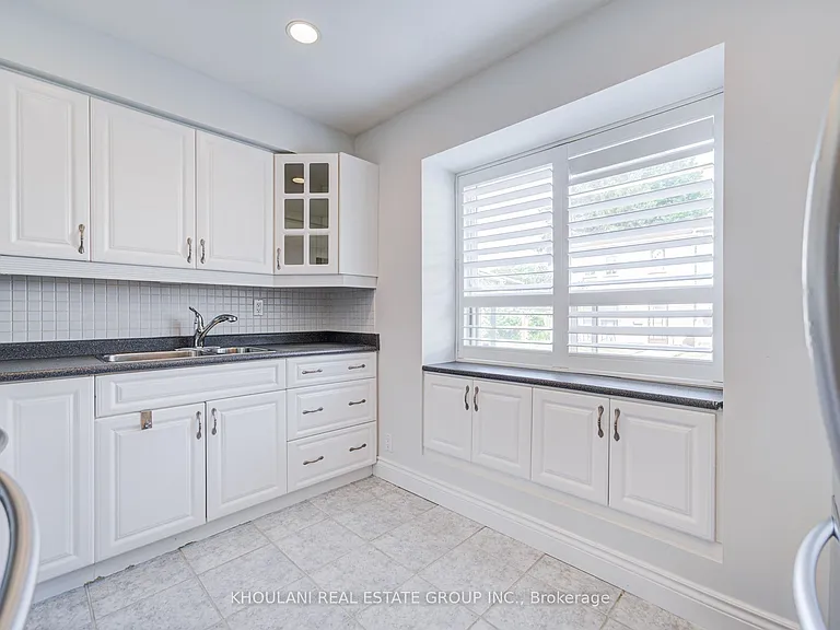 1055 Shawnmarr Rd #207 — Photo 17