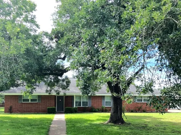 502 Cannon Rd, Victoria, TX 77904