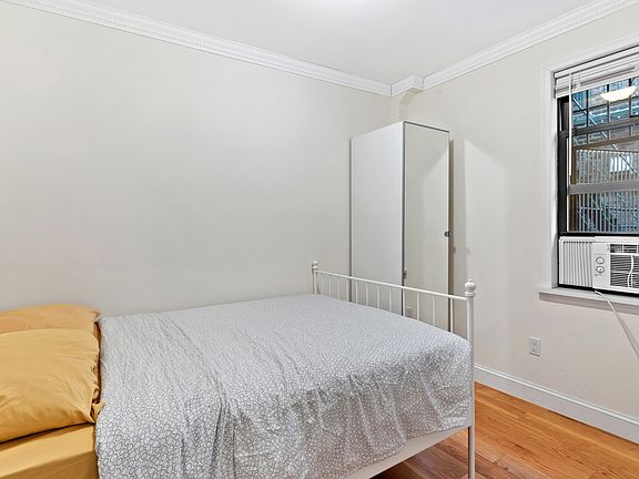 2nd image of 196 Elizabeth St APT 7