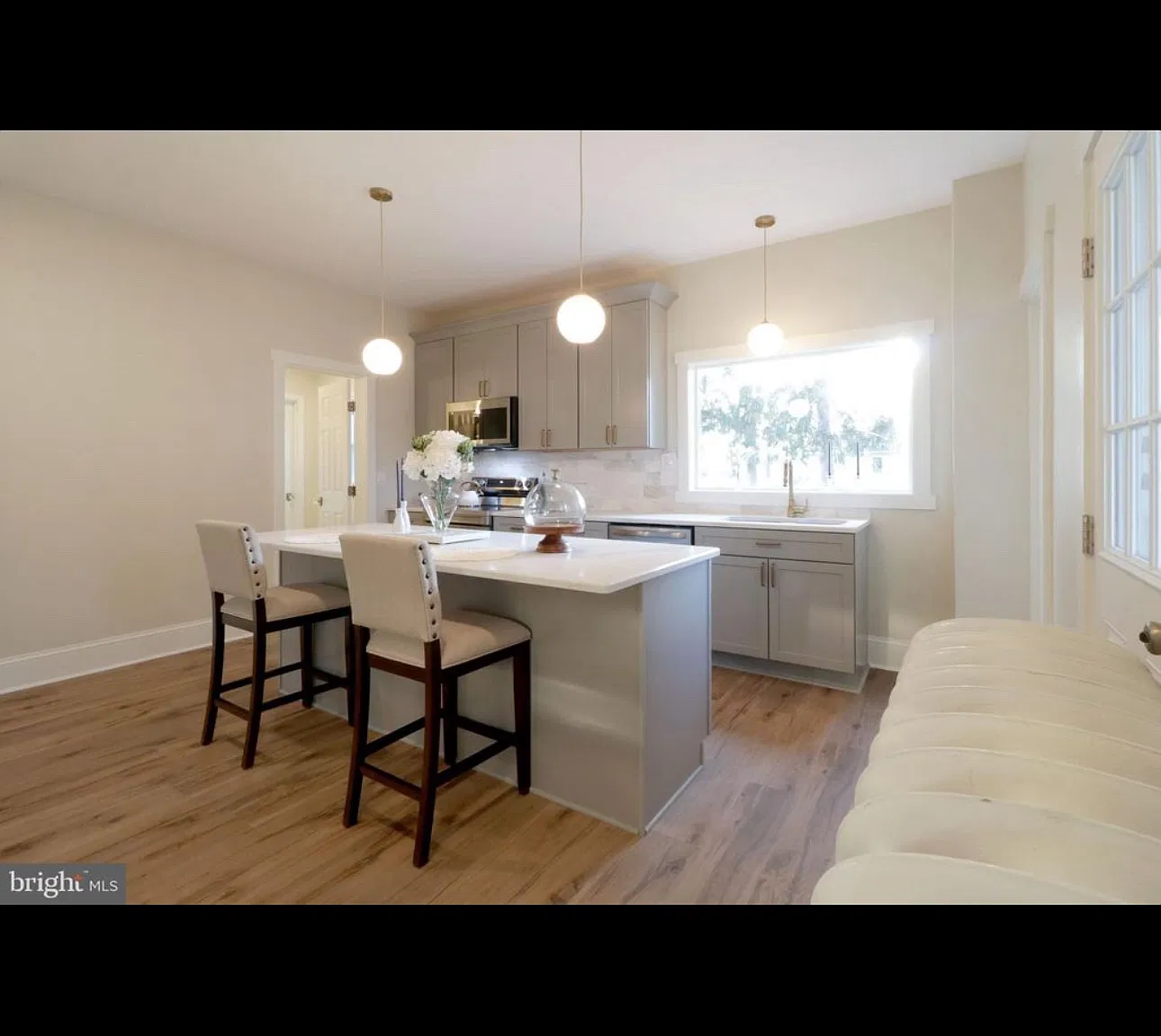 4 bed, 2234 sqft, $2,600 — Photo 4