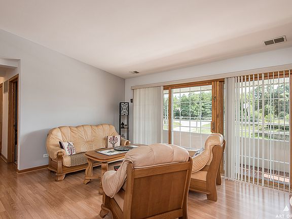 2nd image of 10836 S 76th Ave #3-T
