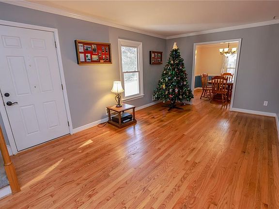 2nd image of 224 Northfield Ln
