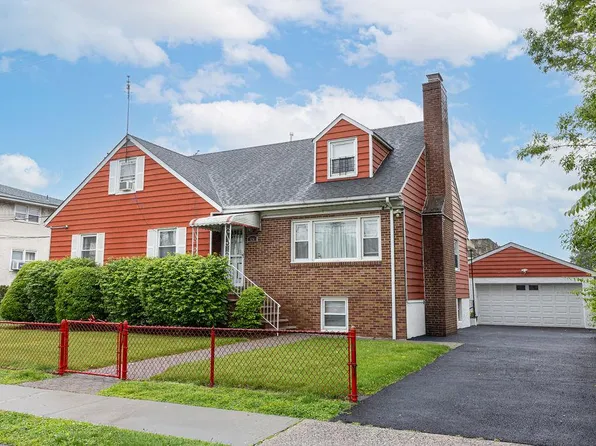 426 N High Street, Mount Vernon, NY 10552