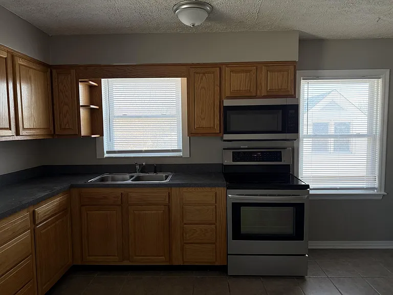 1733 Bachmann Dr #2 — Photo 14